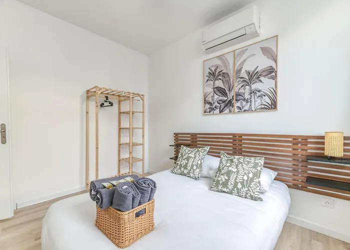 Apartment R'apparts T3 The Factory *